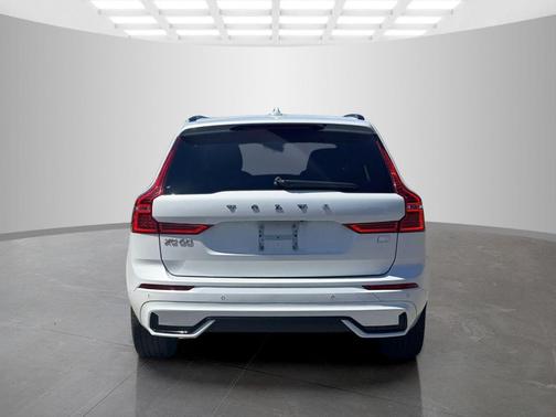 White 2023 Volvo XC60 Recharge Plug-In Hybrid T8 Plus Dark Theme