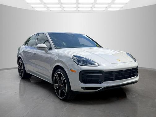 Charcoal 2022 Porsche Cayenne Turbo Coupe AWD
