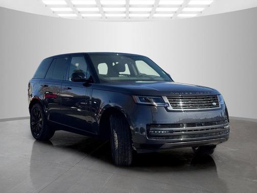 Carpathian Grey 2026 Land Rover Range Rover P400 SE