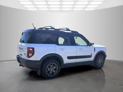 Oxford White 2021 Ford Bronco Sport Badlands