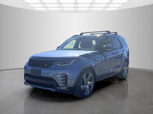 Byron Blue 2023 Land Rover Discovery P360 HSE R-Dynamic