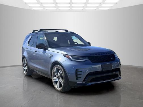 Byron Blue 2023 Land Rover Discovery P360 HSE R-Dynamic