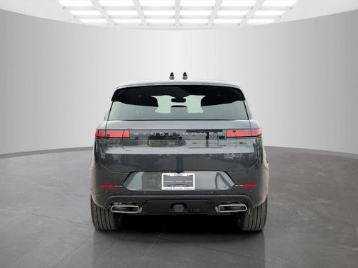 Carpathian Grey 2026 Land Rover Range Rover Sport P400 Dynamic SE