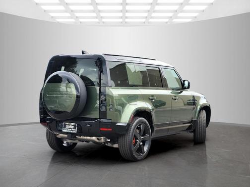 Woolstone Green 2026 Land Rover Defender X