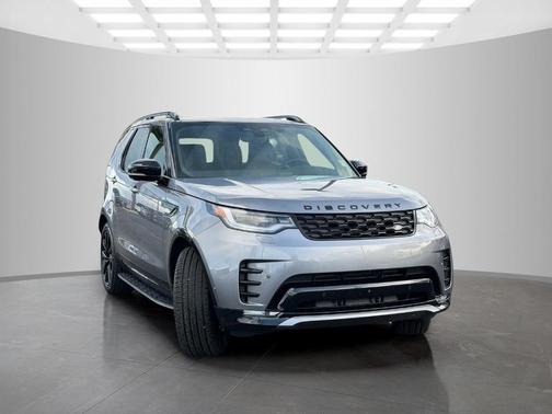 Eiger Grey 2026 Land Rover Discovery Dynamic SE