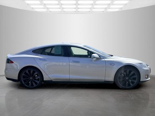 Silver Metallic 2014 Tesla Model S Base