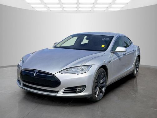 Silver Metallic 2014 Tesla Model S Base