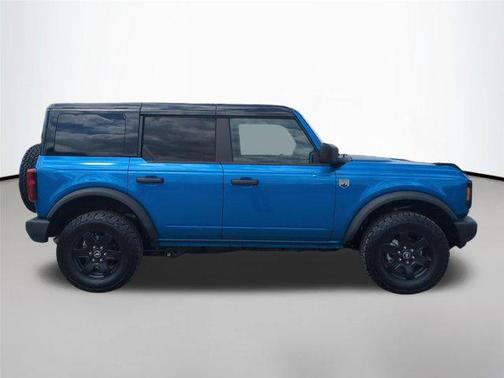 Velocity Blue Metallic 2025 Ford Bronco Big Bend
