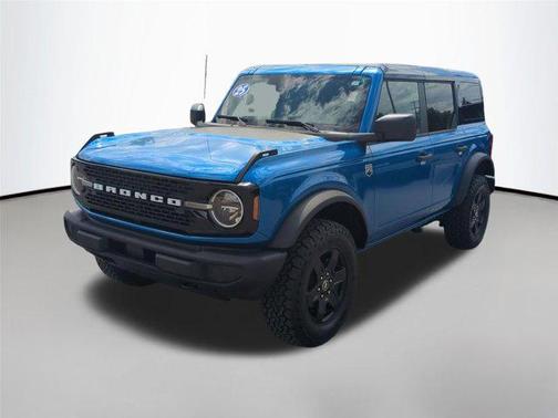 Velocity Blue Metallic 2025 Ford Bronco Big Bend