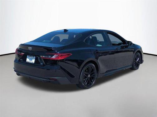 Midnight Black Metallic 2025 Toyota Camry SE