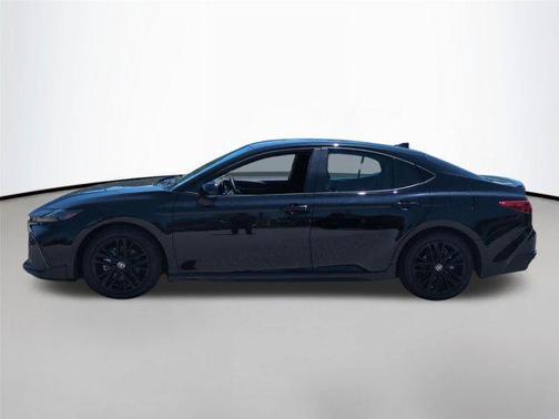 Midnight Black Metallic 2025 Toyota Camry SE