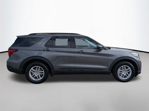 Carbonized Gray Metallic 2026 Ford Explorer Active