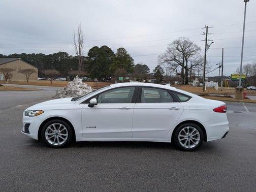 2019 Ford Fusion Hybrid SE