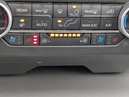 2021 Ford Expedition Max XLT