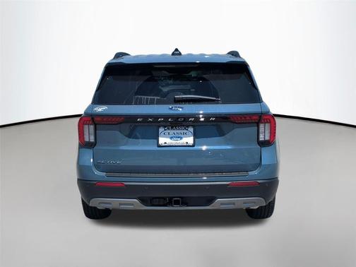 Vapor Blue Metallic 2026 Ford Explorer Active