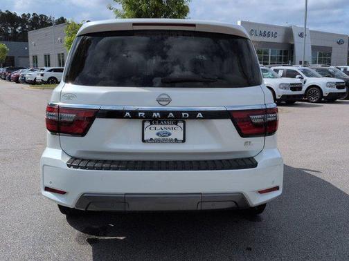 2022 Nissan Armada SL 4WD