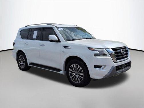 Aspen White TriCoat Pearl 2022 Nissan Armada SL 4WD