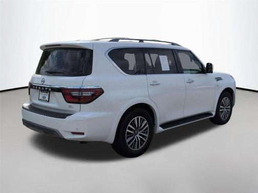 Aspen White TriCoat Pearl 2022 Nissan Armada SL 4WD