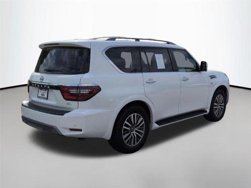 Aspen White TriCoat Pearl 2022 Nissan Armada SL 4WD