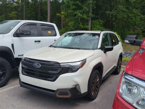 Crystal White Pearl 2025 Subaru Forester Sport