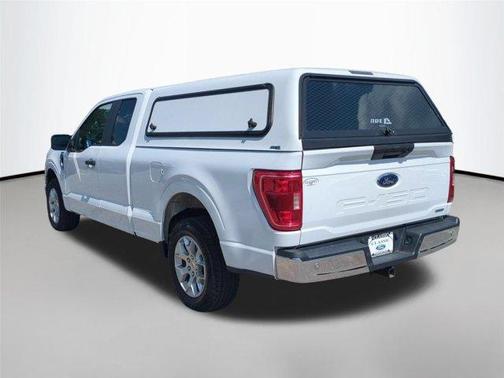 Oxford White 2022 Ford F-150 XLT