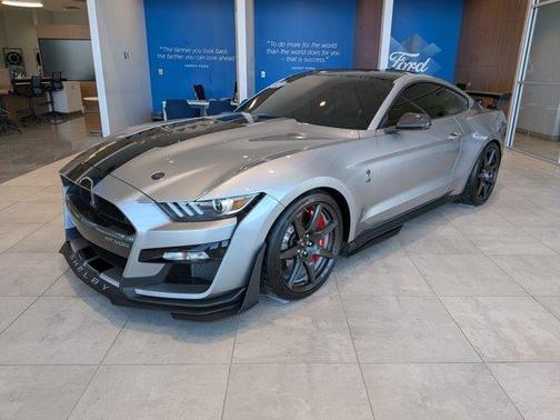 2021 Ford Shelby GT500 Base