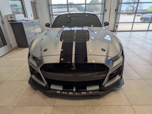 2021 Ford Shelby GT500 Base