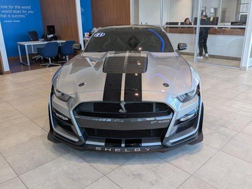 2021 Ford Shelby GT500 Base