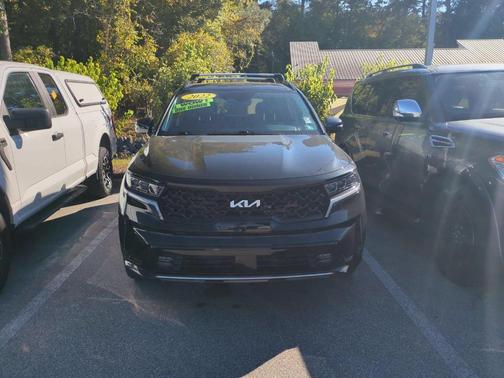 Ebony Black 2022 Kia Sorento SX