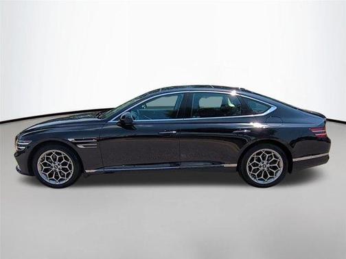 Vik Black 2022 Genesis G80 2.5T RWD