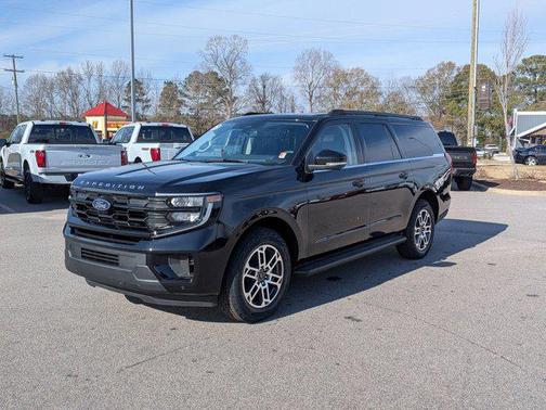 2025 Ford Expedition Max Active 4x4