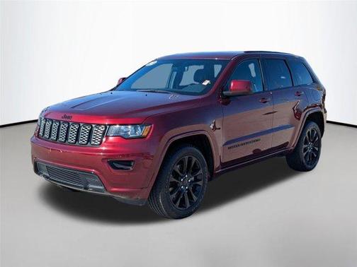 2022 Jeep Grand Cherokee Laredo
