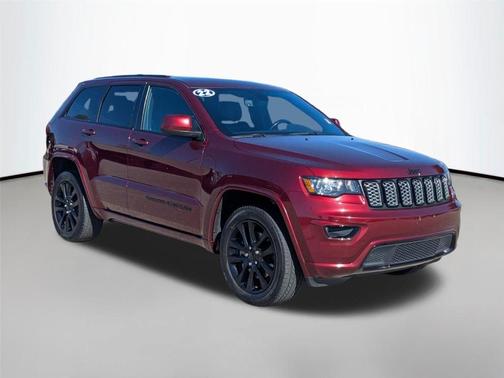 2022 Jeep Grand Cherokee Laredo