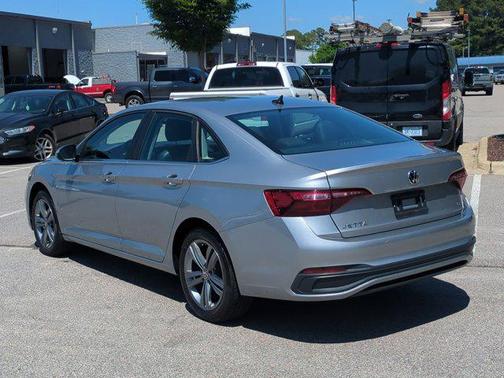 2023 Volkswagen Jetta 1.5T SE