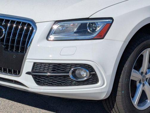 2017 Audi Q5 2.0T Premium Plus