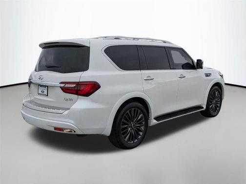 2023 INFINITI QX80 SENSORY AWD