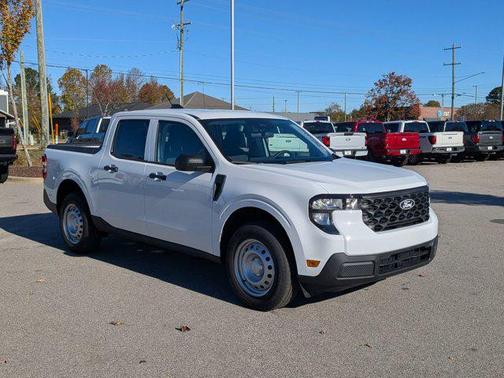 2025 Ford Maverick XL