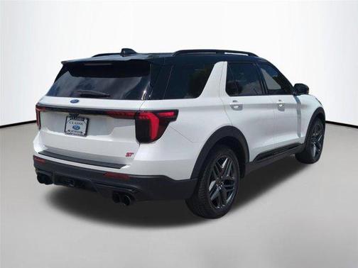 Star White Metallic Tri-Coat 2025 Ford Explorer ST
