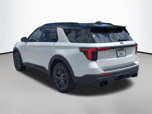Star White Metallic Tri-Coat 2025 Ford Explorer ST