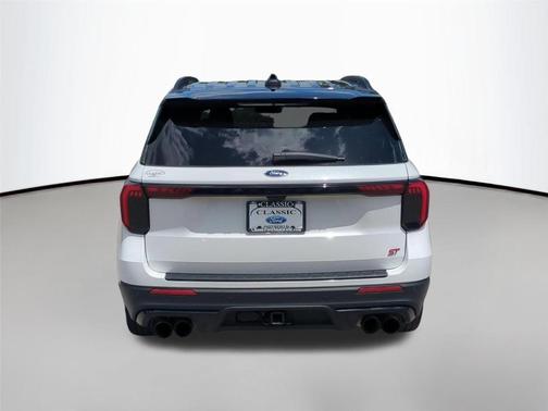 Star White Metallic Tri-Coat 2025 Ford Explorer ST