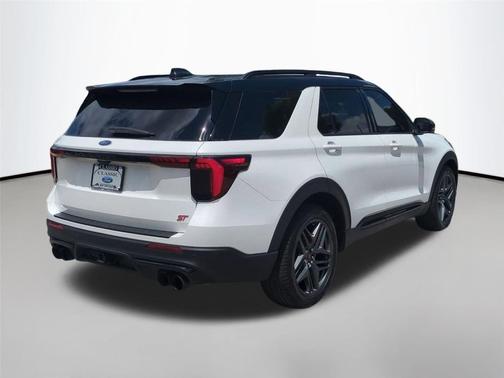 Star White Metallic Tri-Coat 2025 Ford Explorer ST