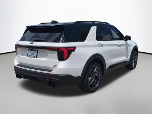 Star White Metallic Tri-Coat 2025 Ford Explorer ST