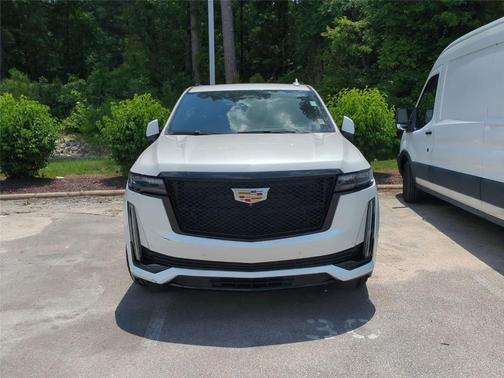 Crystal White Tricoat 2021 Cadillac Escalade Sport
