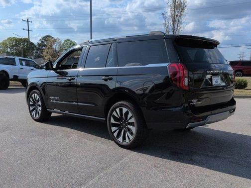 Agate Black Metallic 2025 Ford Expedition Platinum