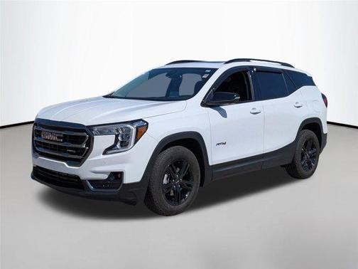 2024 GMC Terrain AWD AT4