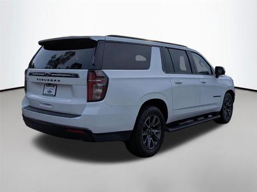 2021 Chevrolet Suburban 4WD Z71