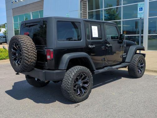 Black Clearcoat 2017 Jeep Wrangler Unlimited Sport