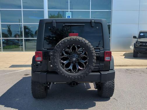 Black Clearcoat 2017 Jeep Wrangler Unlimited Sport