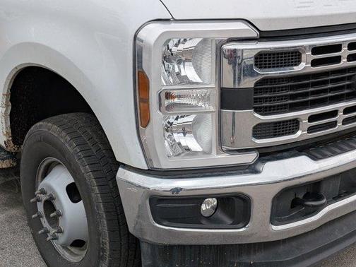 2024 Ford F-450 Limited
