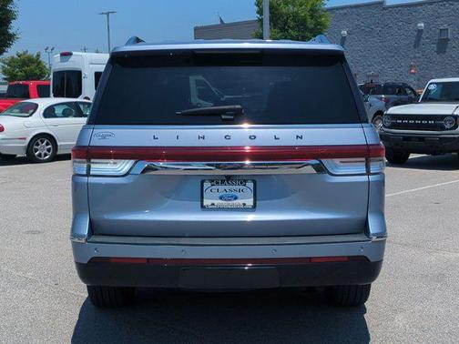 Chroma Crystal Blue Metallic Premium Colorant 2022 Lincoln Navigator Black Label